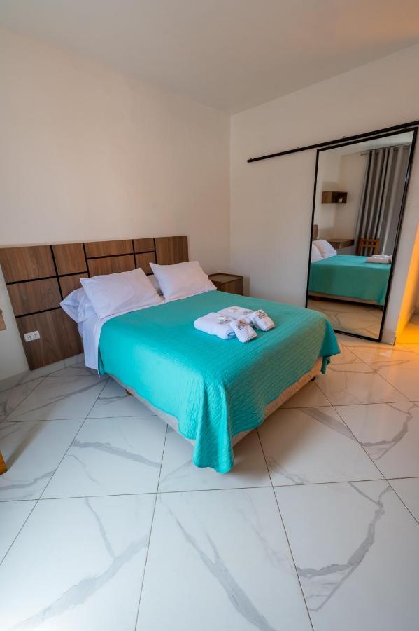 Los Esteros Hostal 万查科 外观 照片