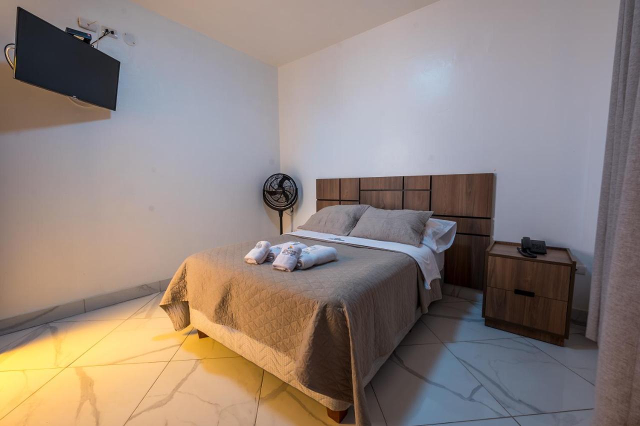 Los Esteros Hostal 万查科 外观 照片