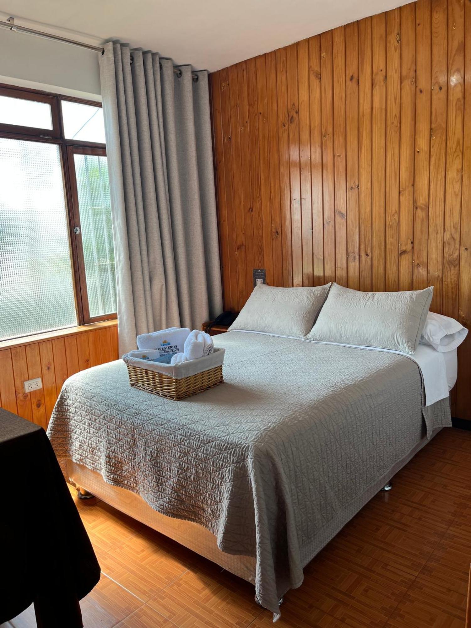 Los Esteros Hostal 万查科 外观 照片